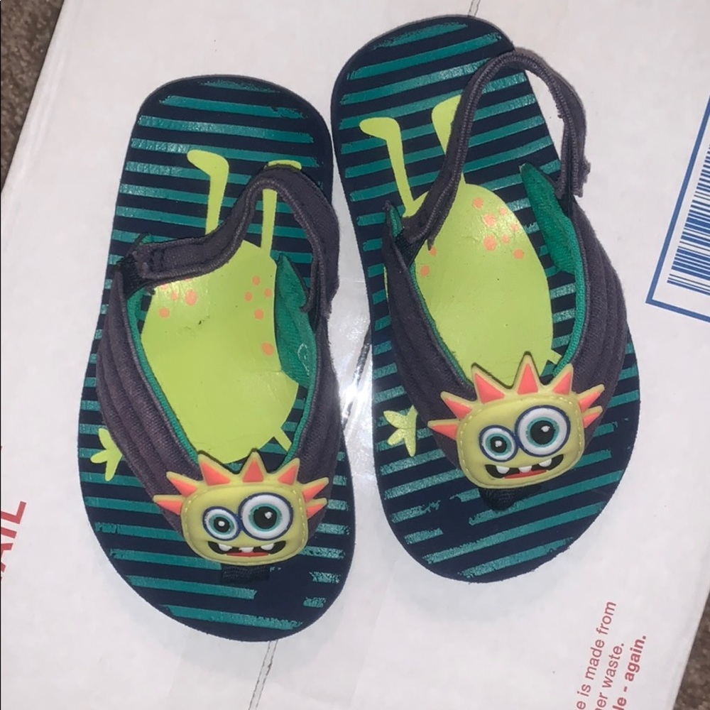Toddler flip flops